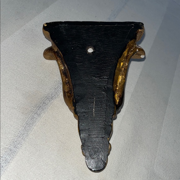 Vintage Ornate Gold Gilded Wall Sconce Ceramic Display Shelf - Picture 2 of 7